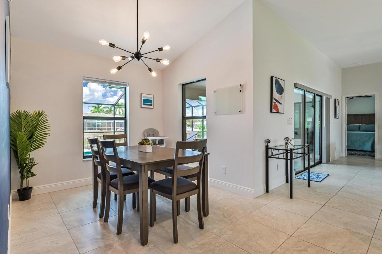 Centrally Located Cape Coral Oasis On Fresh Water Βίλα Εξωτερικό φωτογραφία